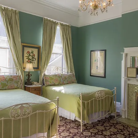 Park View Historic 4* New Orleans