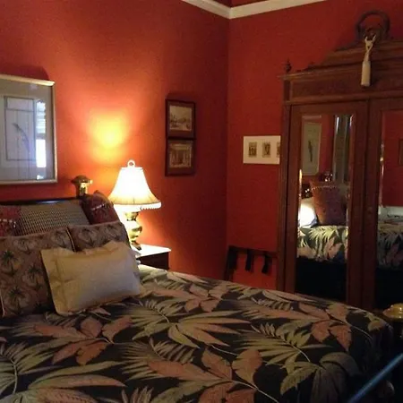Bed & Breakfast Five Continents New Orleans