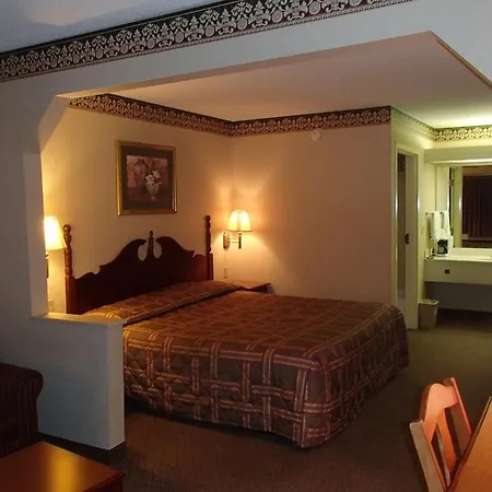 Nola & 4* New Orleans