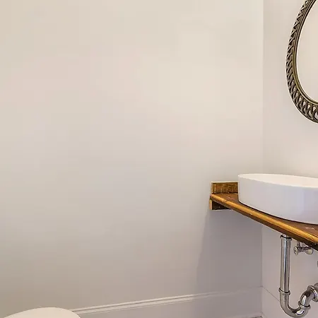 Spacious Loft-style 3br Townhouse By Hosteeva * New Orleans