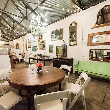 Inn Creole Gardens And