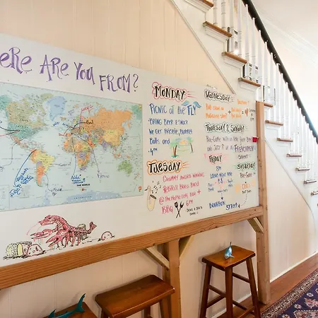 Hostel Hostel Auberge Nola *