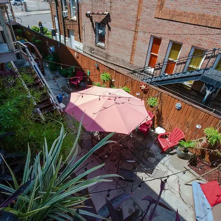 Hostel Auberge Nola Hostel *
