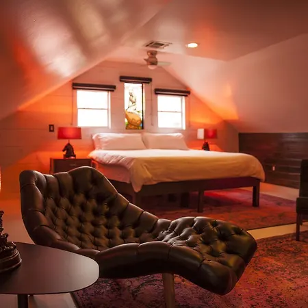 Inn Royal Street Inn & Bar 3*