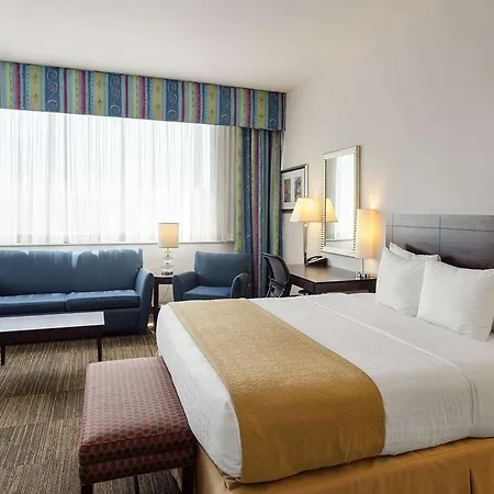 St Charles Coach House, An Ascend Collection Hotel 5*