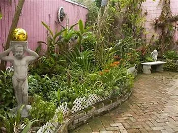 New Orleans Guest House 3*