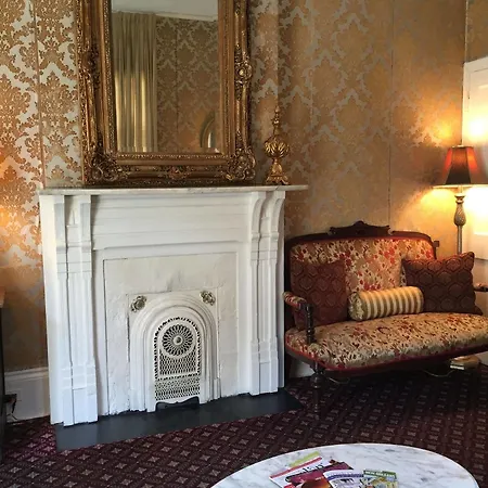 Hotel Nine-o-five Royal 3*