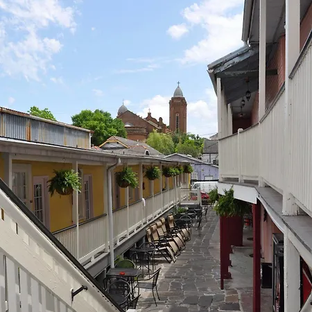 Historic Mardi Gras Inn New Orleans