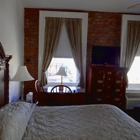 Maison Pierre Lafitte Hotel 3*