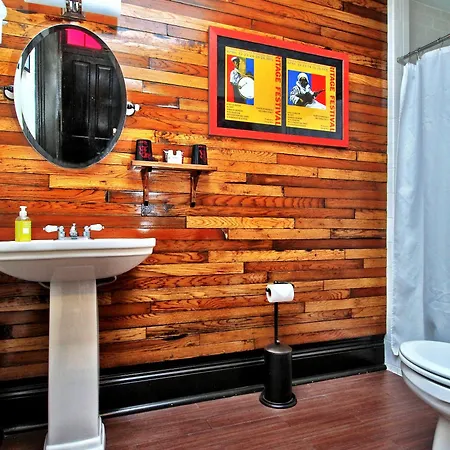 Royal Street Inn & Bar 3* New Orleans