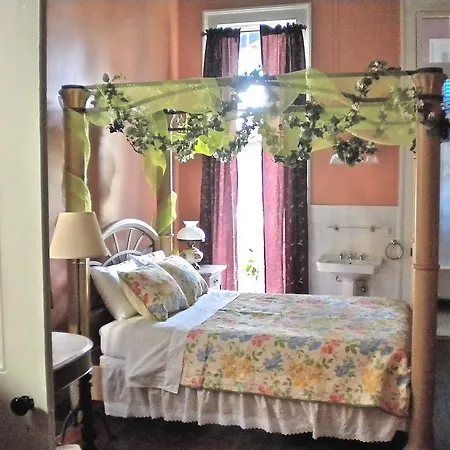 Bed & Breakfast La Belle Esplanade 3*