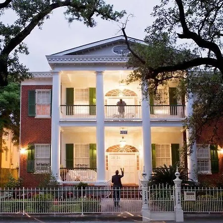 Hubbard Mansion Hotel New Orleans