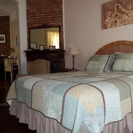 Garden District Bed & Breakfast New Orleans