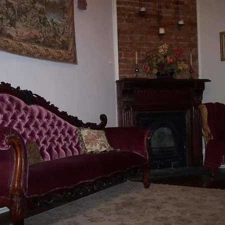 Garden District Bed & Breakfast