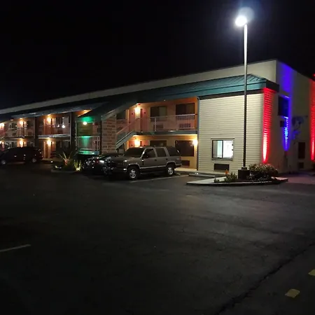 Hotel Nola & 4*