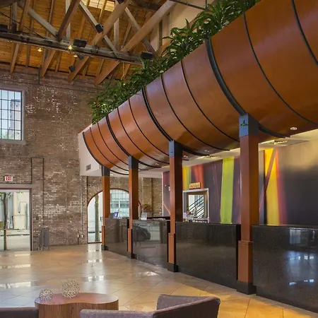 Hotel Springhill By Marriott Warehouse Arts District New Orleans