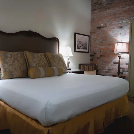 French Market Hotel