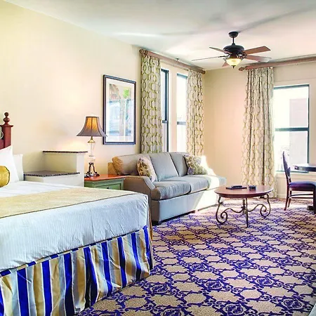 Hotel Wyndham Vr La Belle Maison 3*
