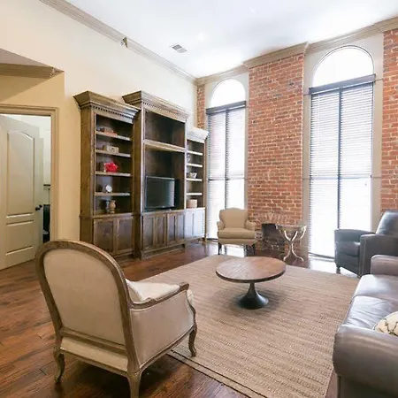 Baronne Street Luxury 1Bdr Suite D Apartment *