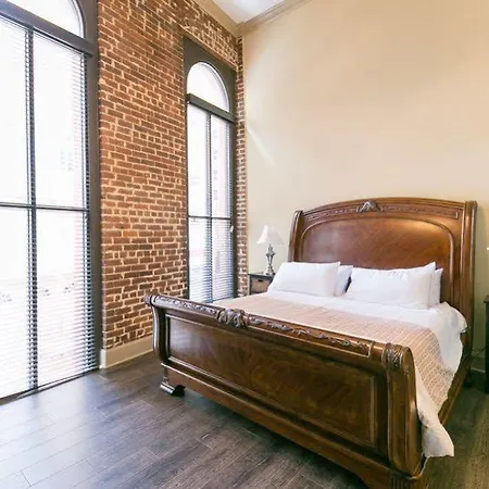 Baronne Street Luxury 1Bdr Suite D New Orleans