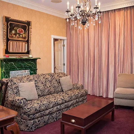 Quarter House Hotel New Orleans
