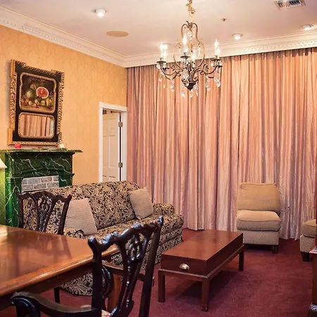 Quarter House Hotel New Orleans