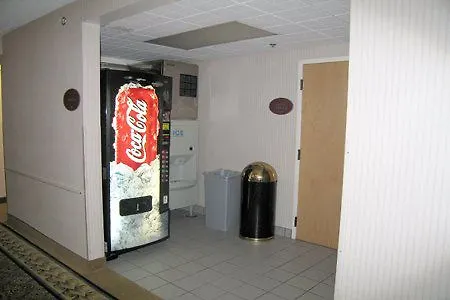 Express Downtown By Ihg Hotel 3*