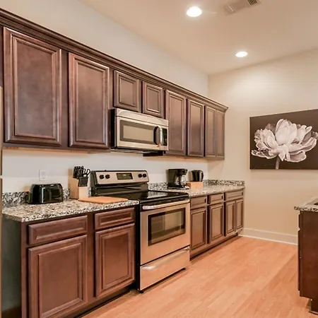 Delightful Arts/warehouse District Suites By Sonder * New Orleans
