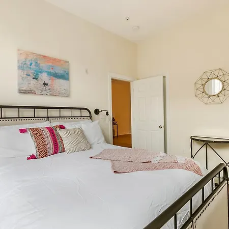 Delightful Arts/warehouse District Suites By Sonder *
