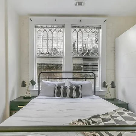 Delightful Arts/warehouse District Suites By Sonder Aparthotel