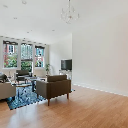 Delightful Arts/warehouse District Suites By Sonder New Orleans