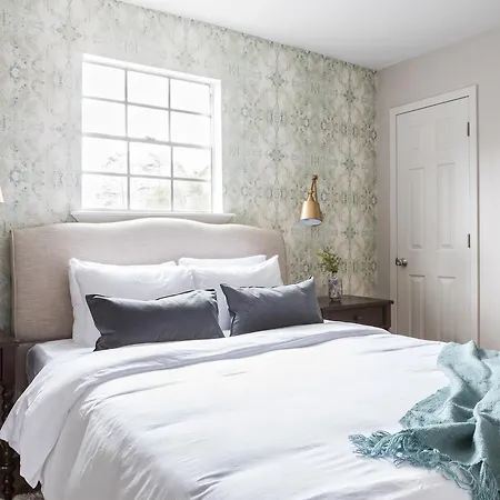 Sonder — Bywater Suites