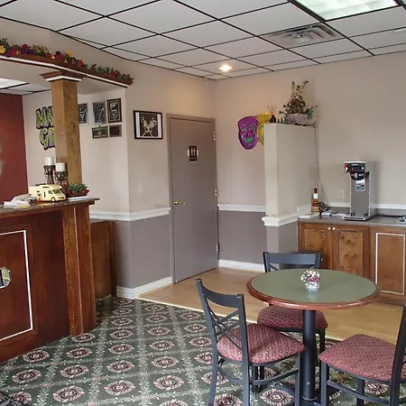 Hotel Nola & 4*