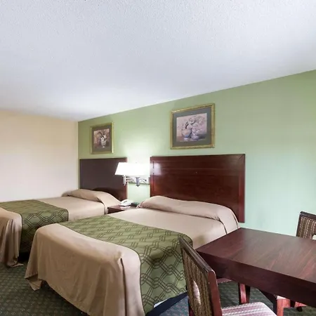 Hotel Rodeway & Gentilly 3*