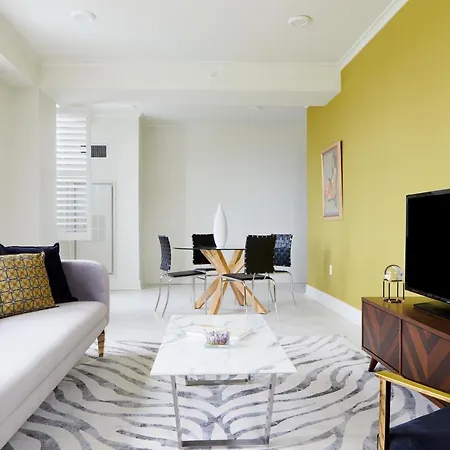 Sunny Canal Street Suites By Sonder *
