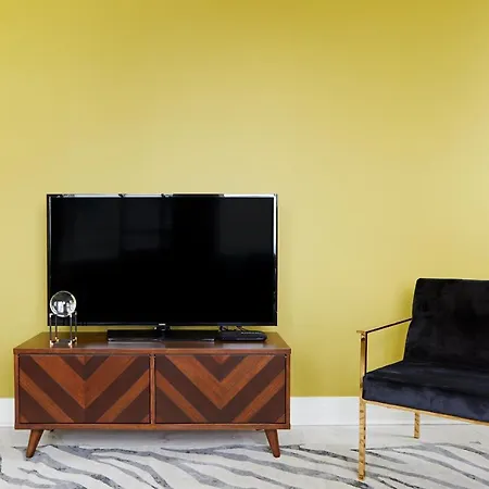 Sunny Canal Street Suites By Sonder * New Orleans