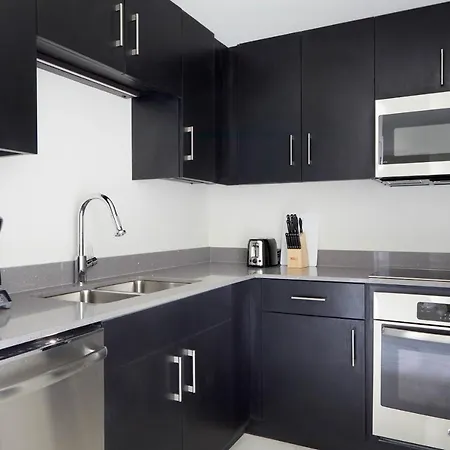 Expansive Canal Street Suites By Sonder New Orleans