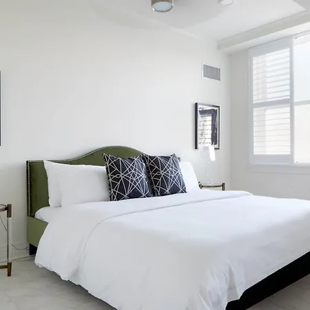 Aparthotel Expansive Canal Street Suites By Sonder *