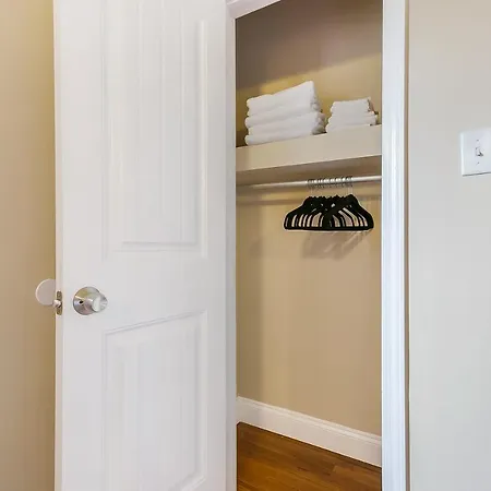 Modern 5br In Nola *
