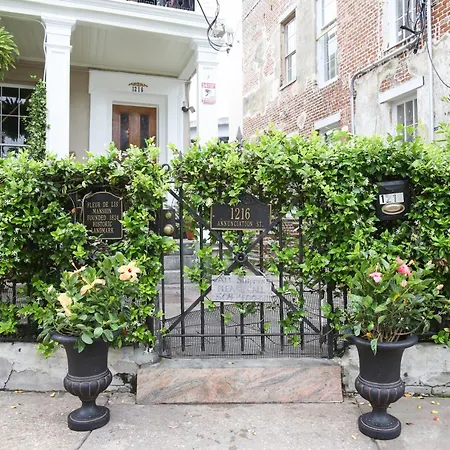 Bed & Breakfast Fleur De Lis Mansion New Orleans