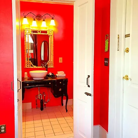 Creole Gardens And Inn 3*