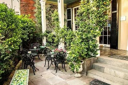 Bed & Breakfast Fleur De Lis Mansion New Orleans