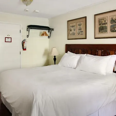 The House Bed & Breakfast New Orleans