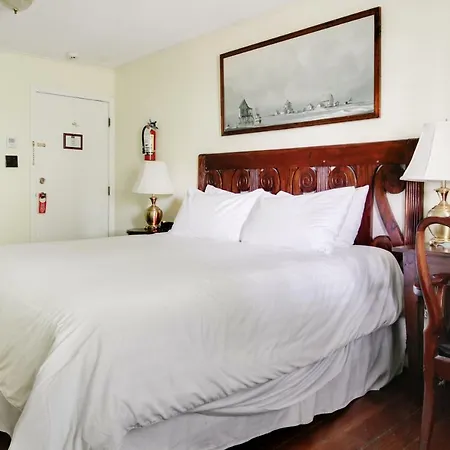 Bed & Breakfast The House
