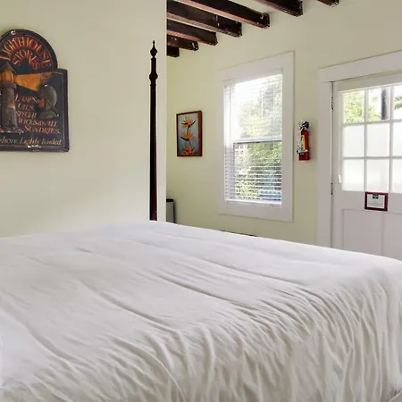 Bed & Breakfast The House New Orleans