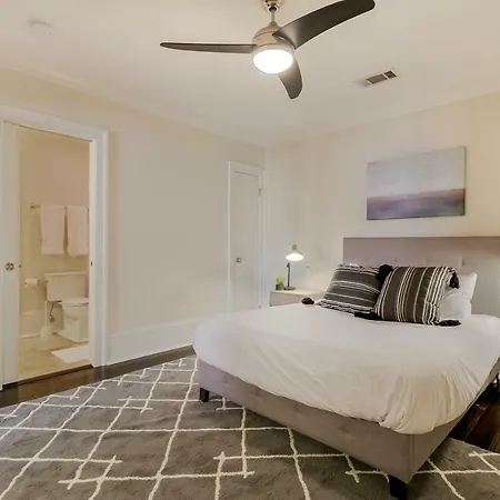 Sonder The Carondelet Aparthotel New Orleans