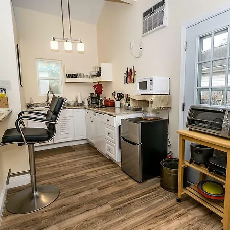 Quiet Eco-friendly Casita