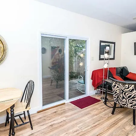 Quiet Eco-friendly Casita Holiday home *