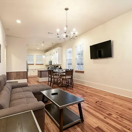 Fabulous With Views Apartment New Orleans