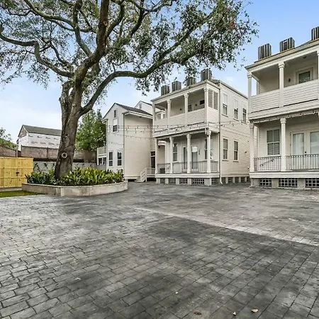 Fabulous With Views New Orleans